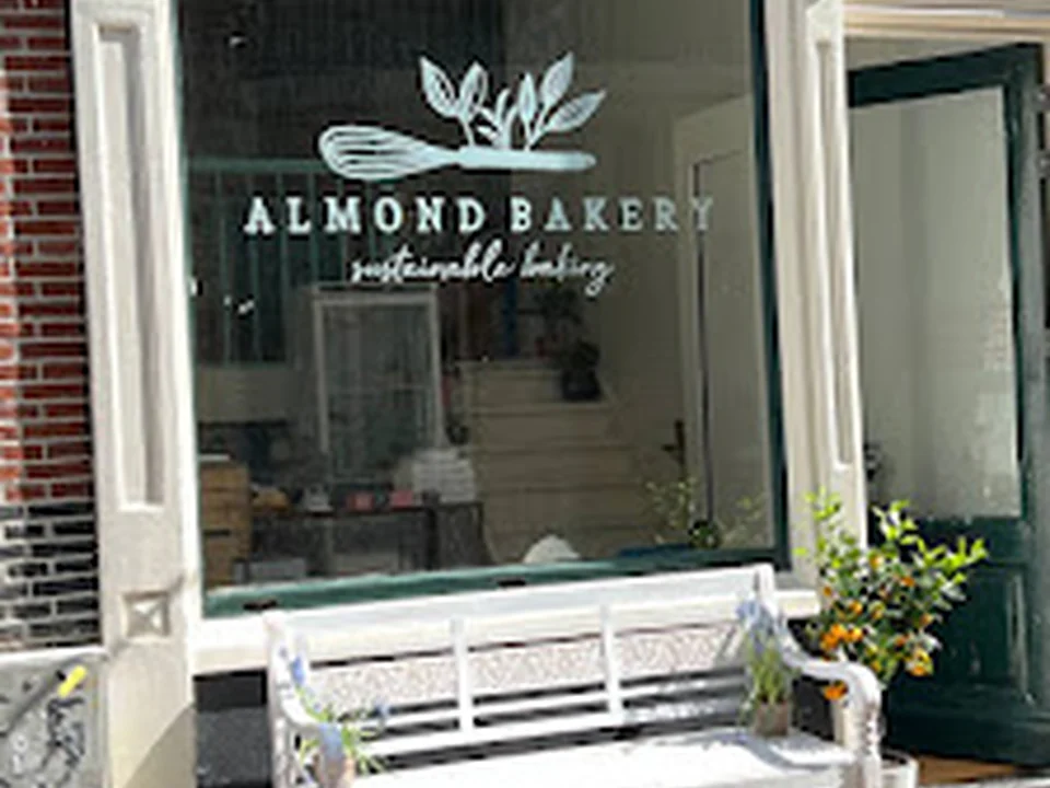 Almond Bakery
