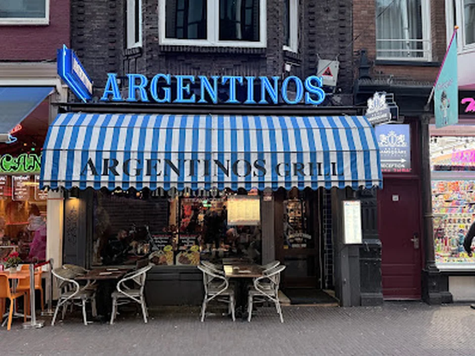 Argentinos