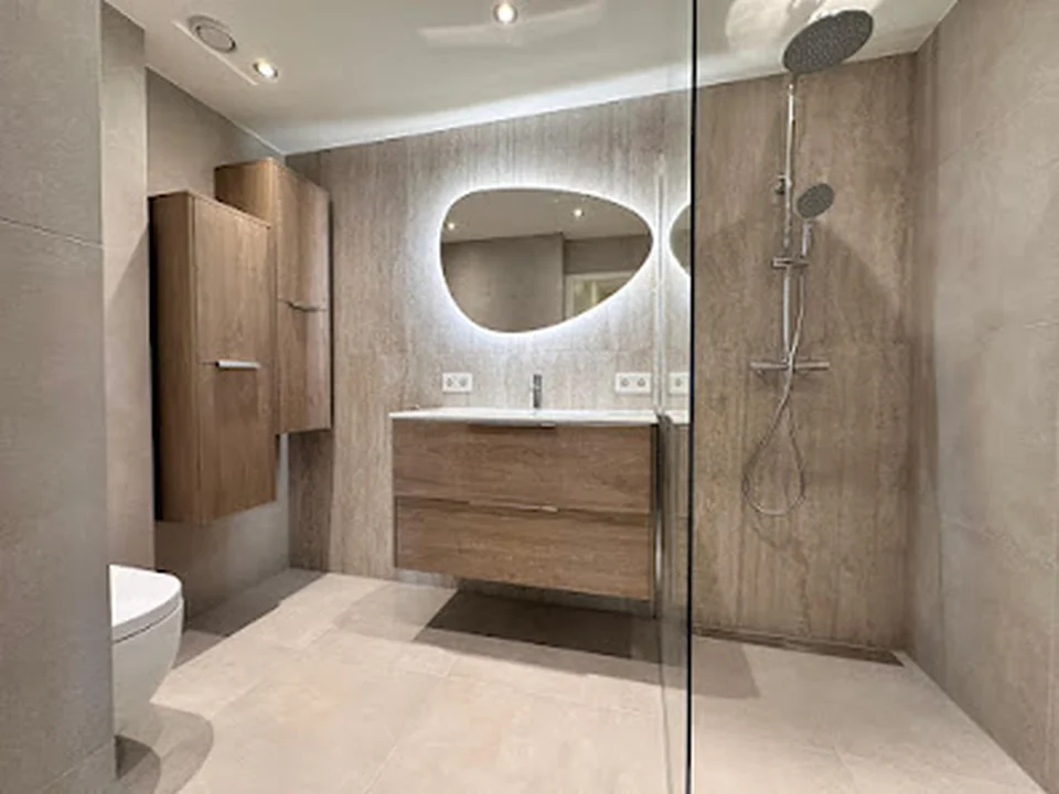 Foto de AtotZ Construction Renovation