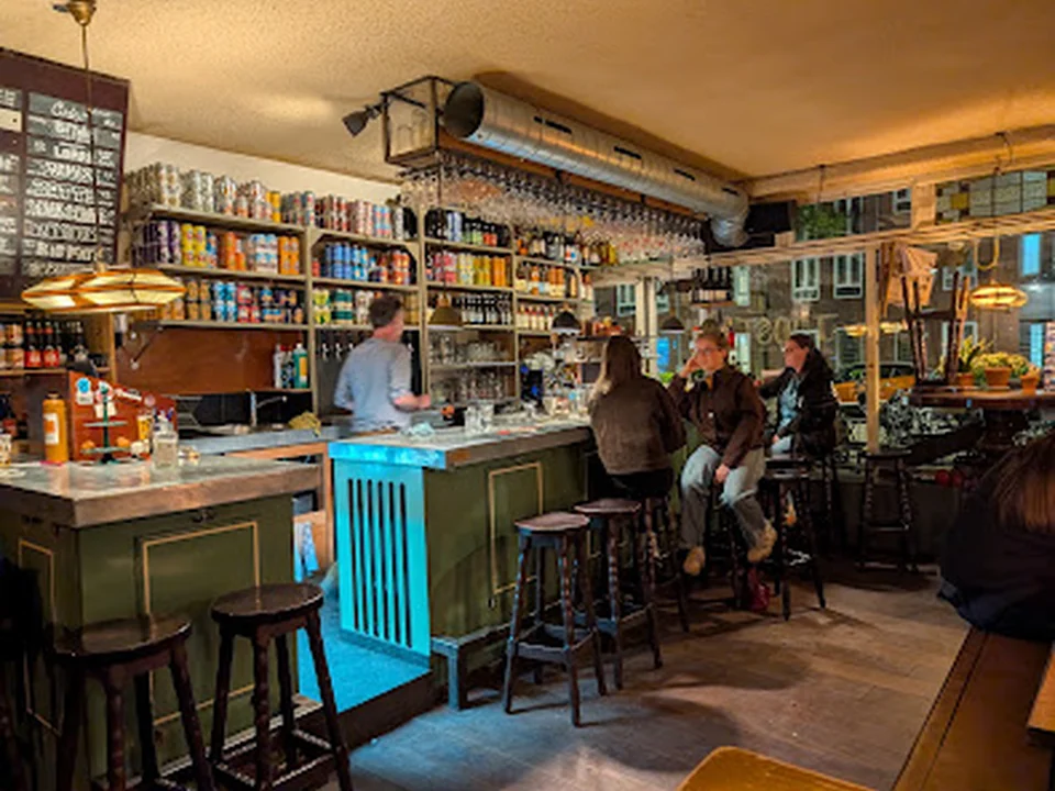 BAR JOOST