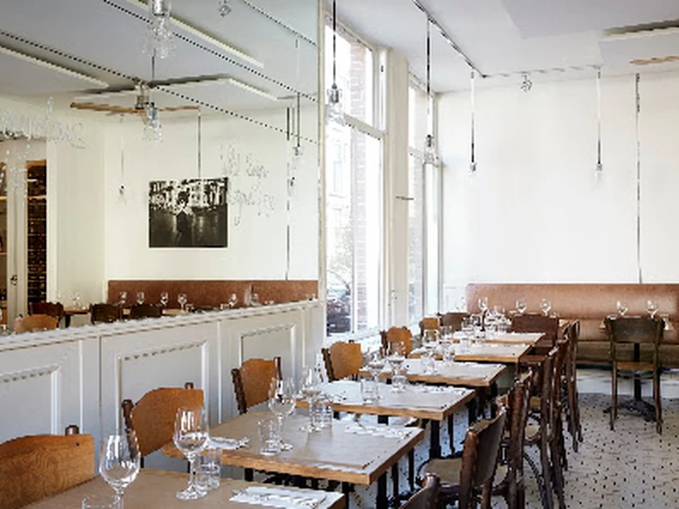 BUFFET van Odette