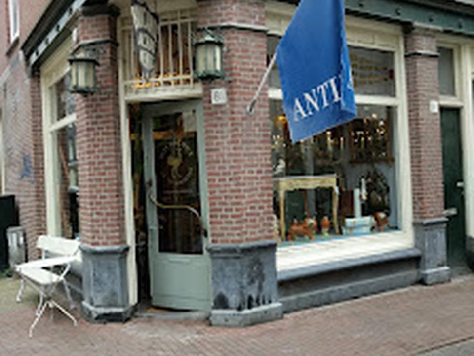 Wildschut Antiques & Decor