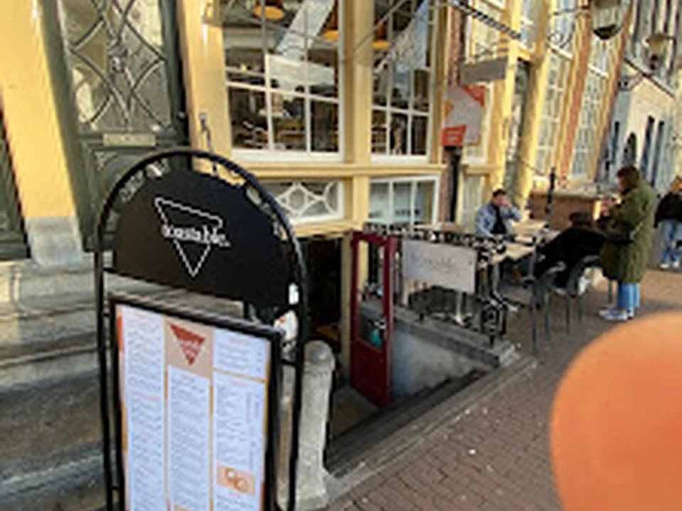 Floris van Bommel Brand Store Amsterdam