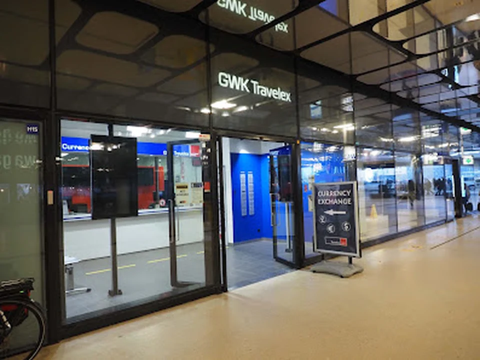 GWK Travelex Amsterdam Centraal (IJzijde)