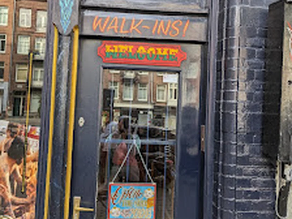 Ceintuur's Gebruikte Goederen, Amsterdam