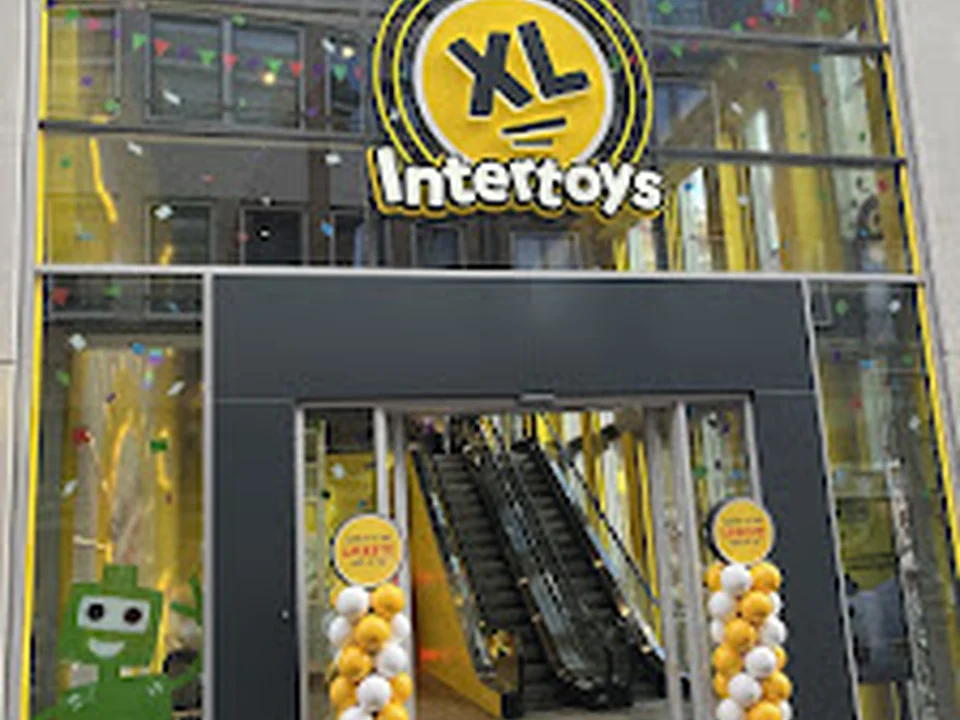 Intertoys XL winkelcentrum Oostpoort, Amsterdam