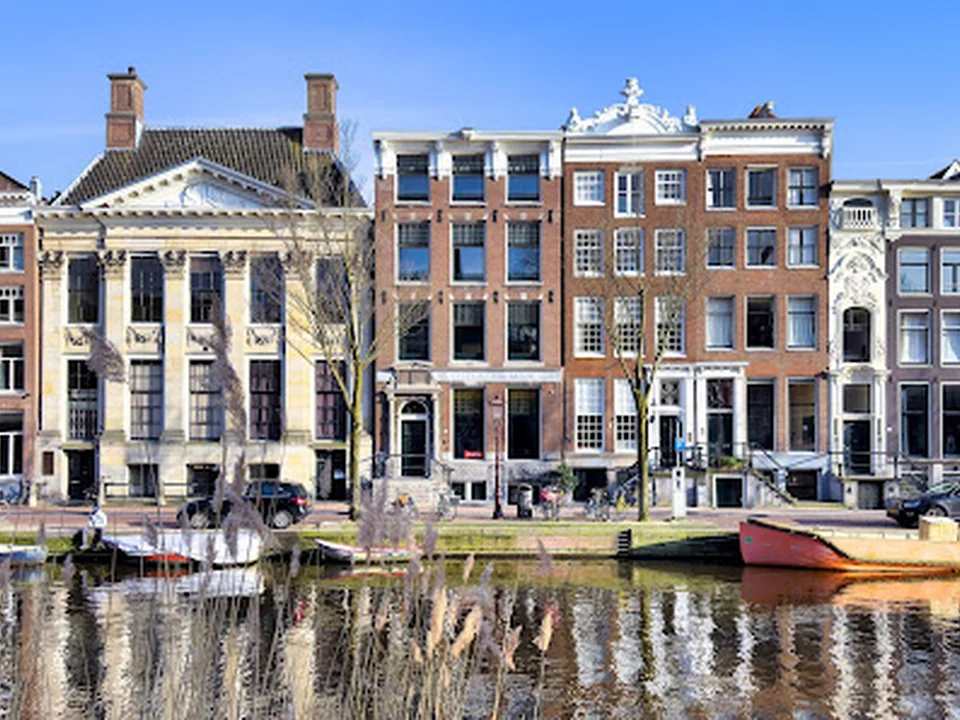 Stayokay Hostel Amsterdam Stadsdoelen | 18+ Travellers Hostel