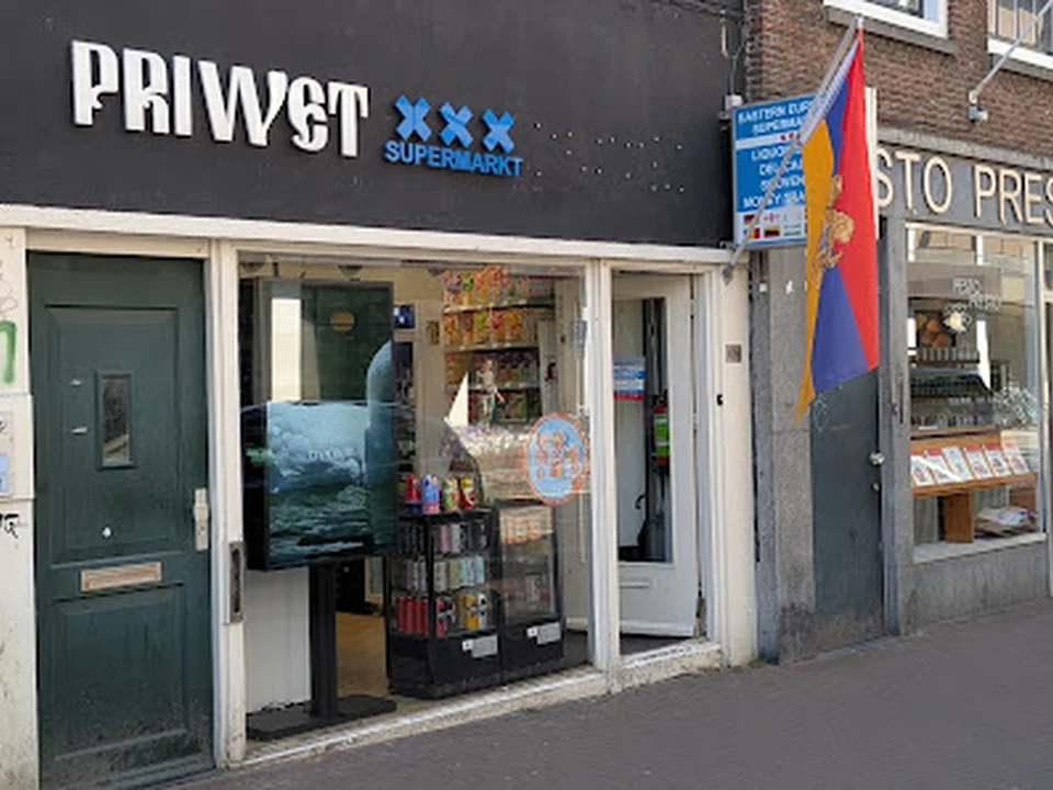 Priwet, Amsterdam