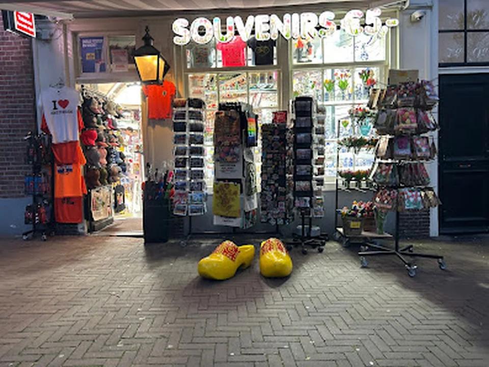 XXX Bridge Souvenir, Amsterdam