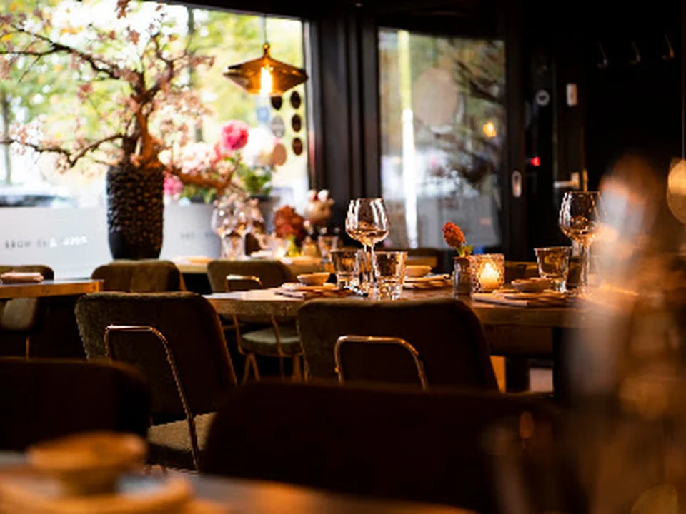 Nanbu, Amsterdam