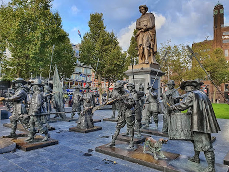 Het Rembrandtmonument - Louis Royer, Amsterdam