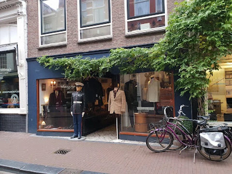 Tommy Page, Amsterdam