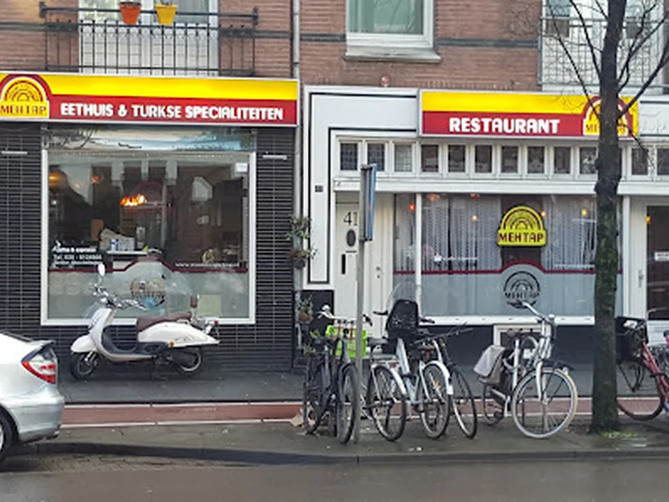 Mehtap, Amsterdam