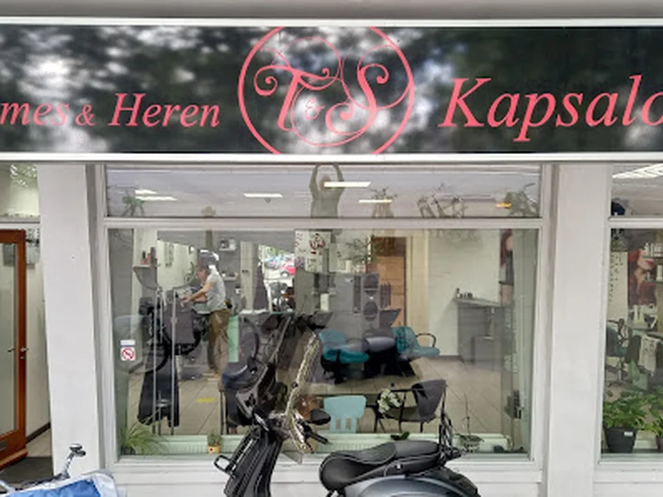 T&S | Dames- en herenkapsalon, Amsterdam
