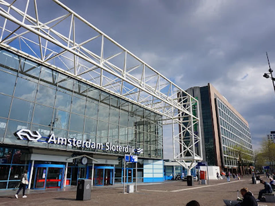 Station Amsterdam Sloterdijk