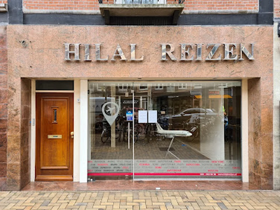 Hilal Reizen Oost, Amsterdam