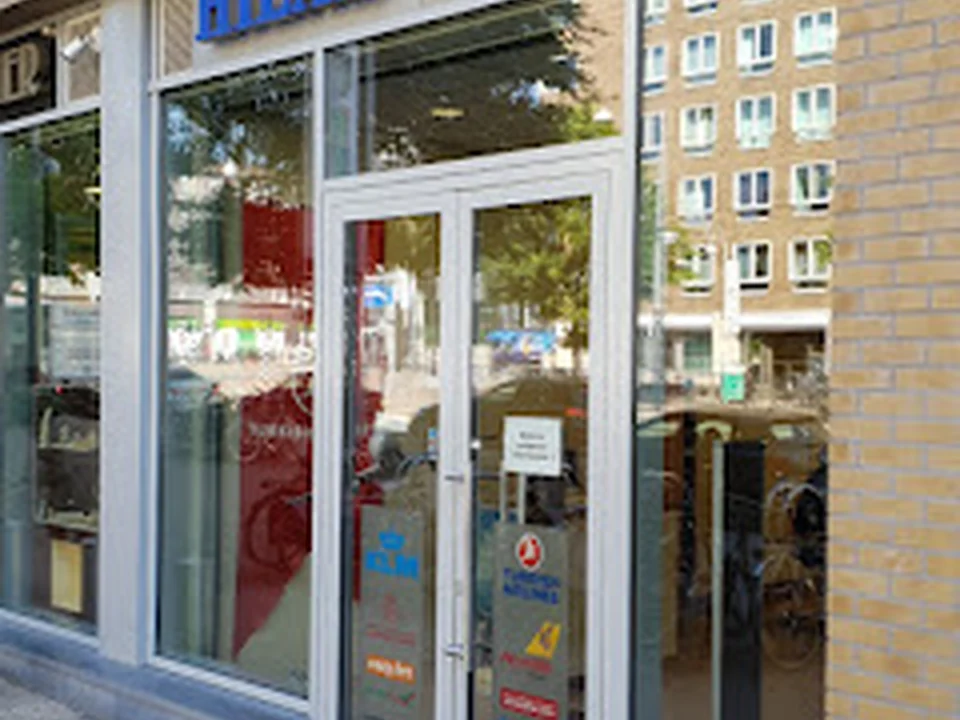 Hilal Reizen West, Amsterdam