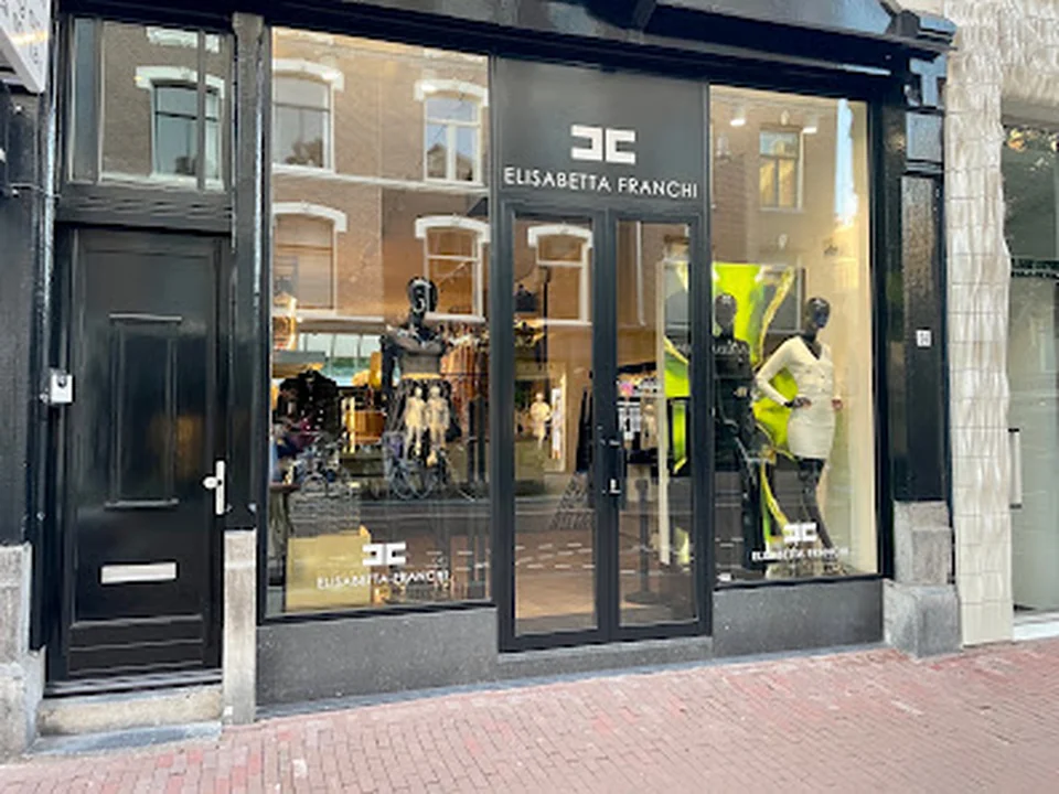 Elisabetta Franchi, Amsterdam