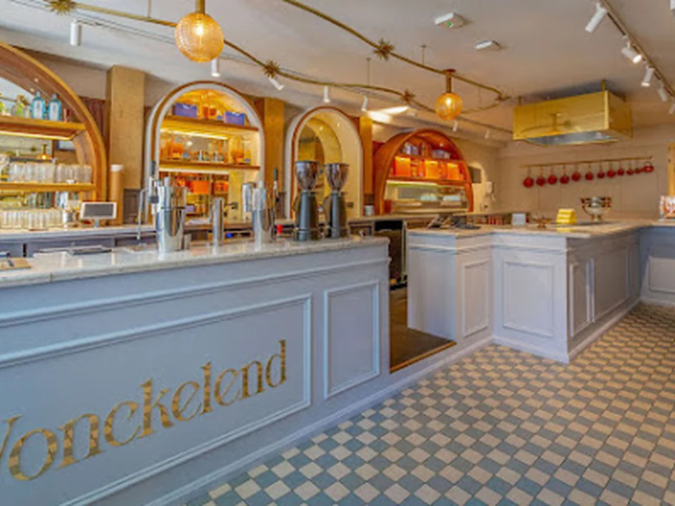 Vonckelend, Amsterdam
