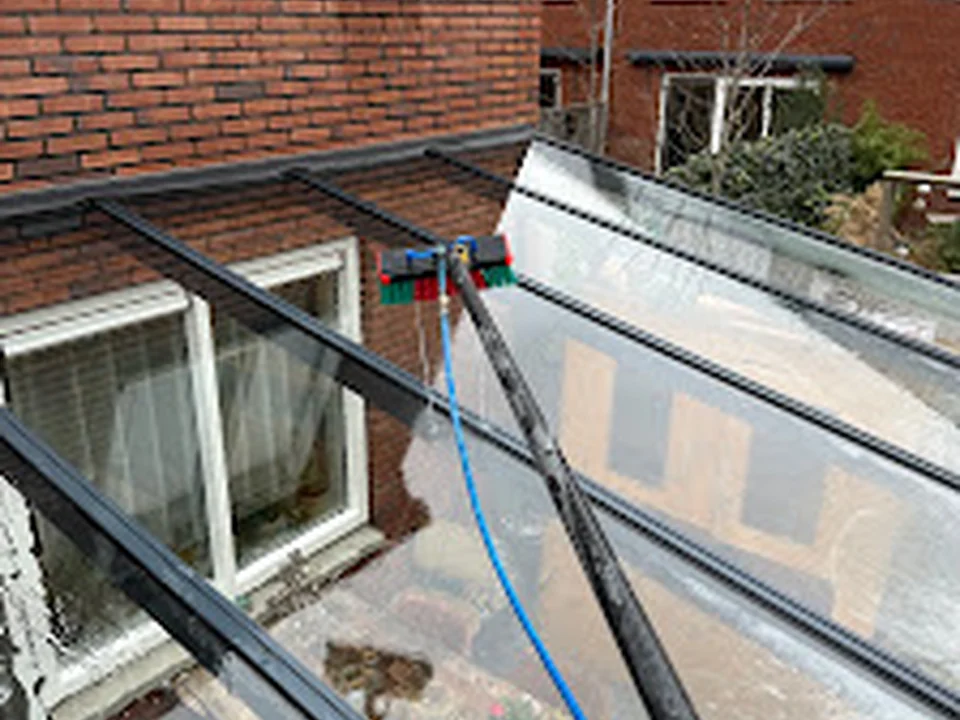 Hayk Glasbewassing & Reiniging, Amsterdam