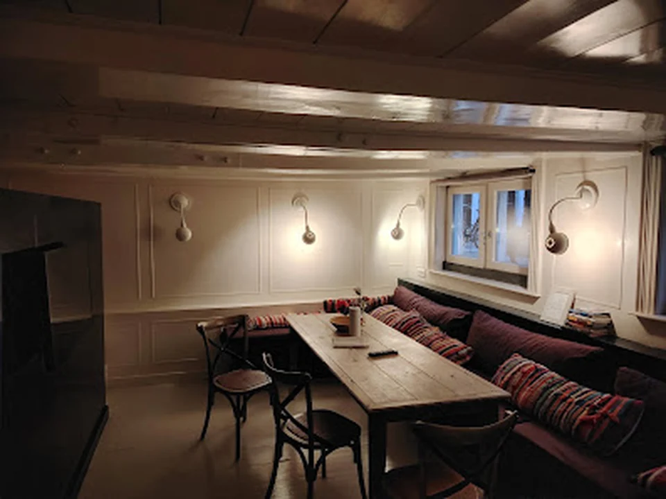 Luna's Hideaway, Amsterdam