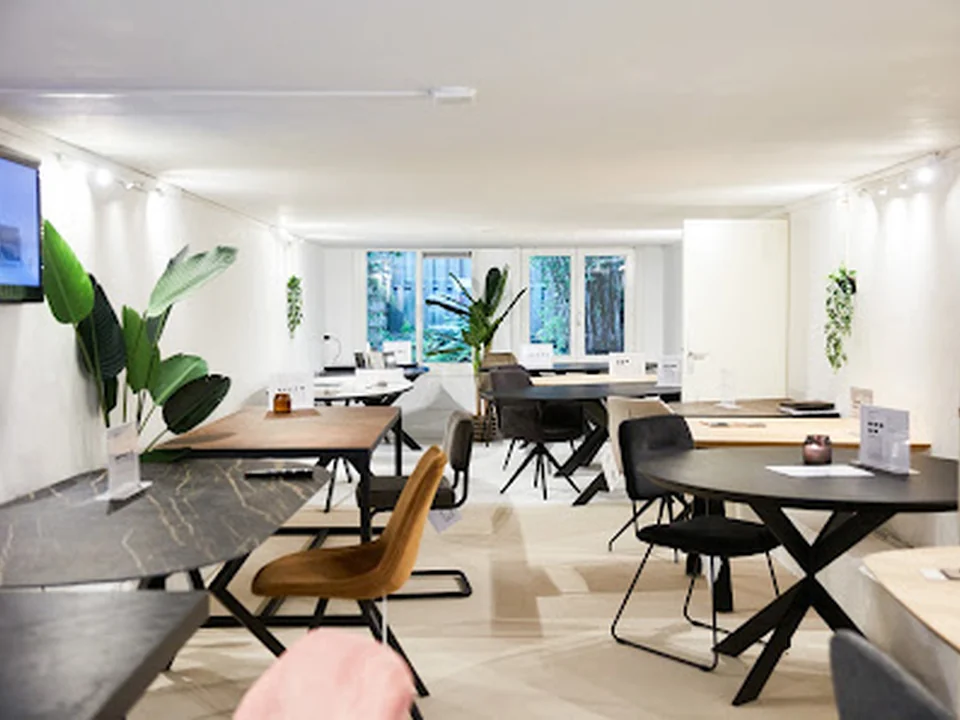 Eettafels en Stoelen Meubel Outlet - Amsterdam