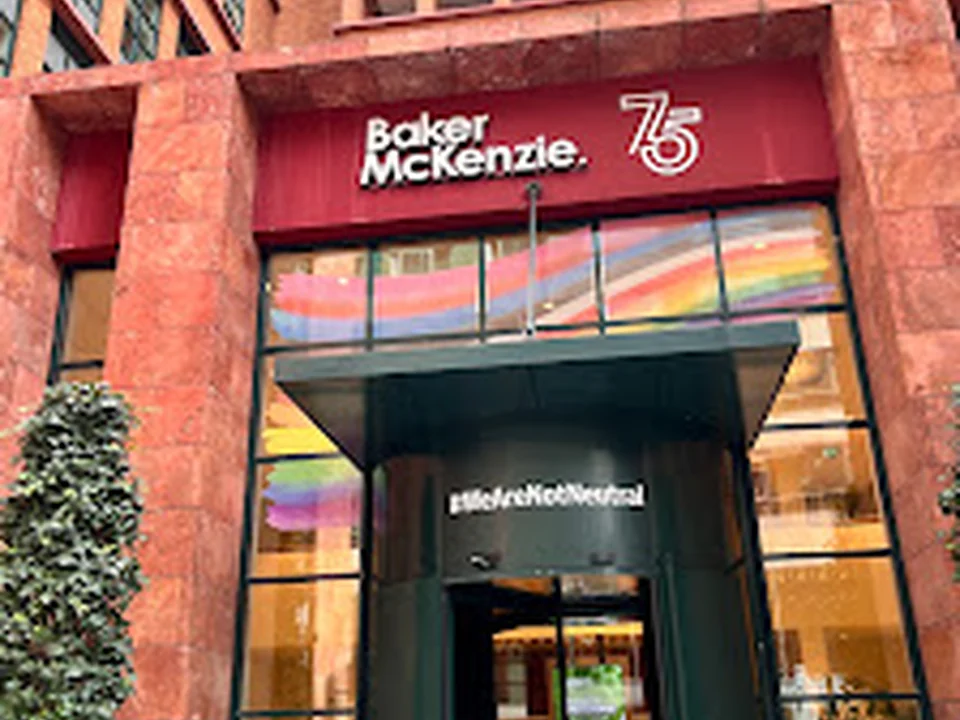 Baker & McKenzie Amsterdam N.V.