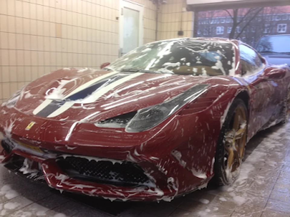 Carwash Clean City Amsterdam