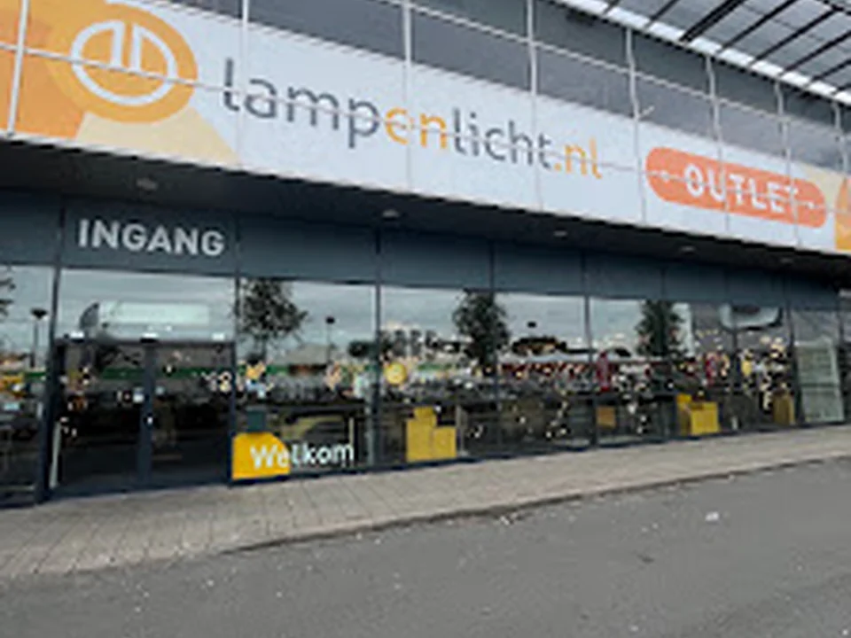 Lampenlicht Outlet Zaandam, Amsterdam