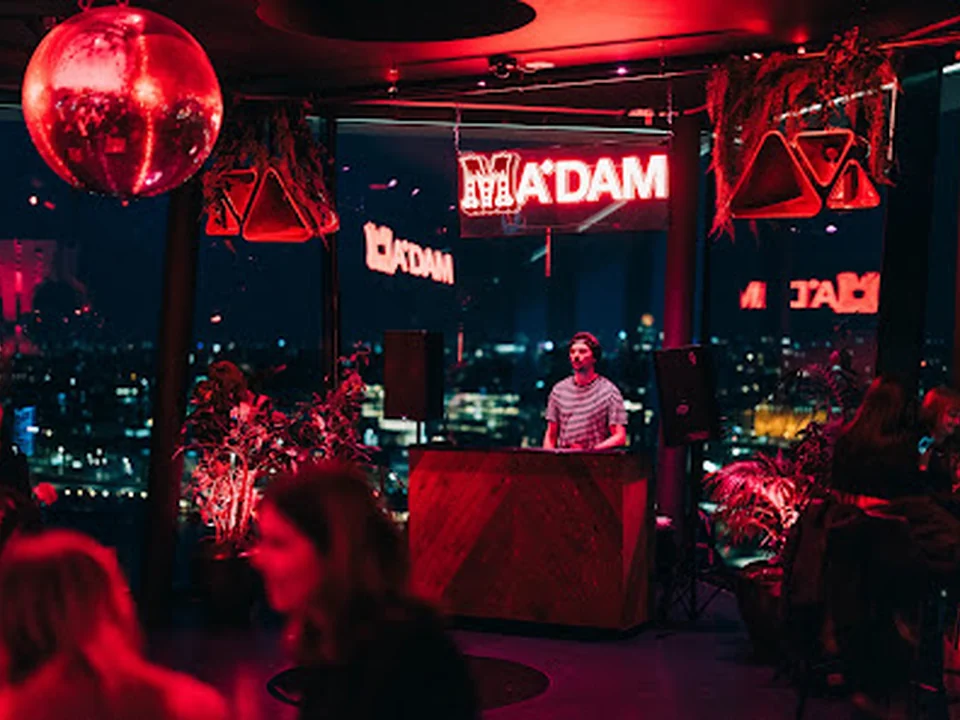 Madam Amsterdam