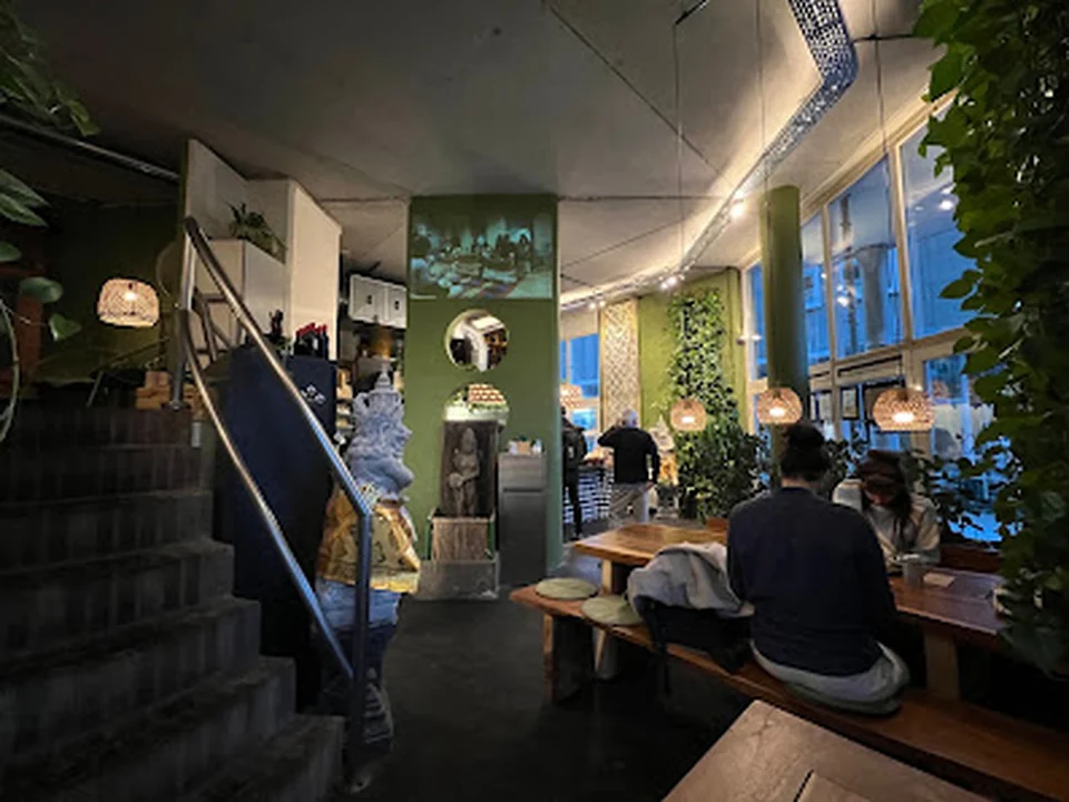 Paon Bali, Amsterdam