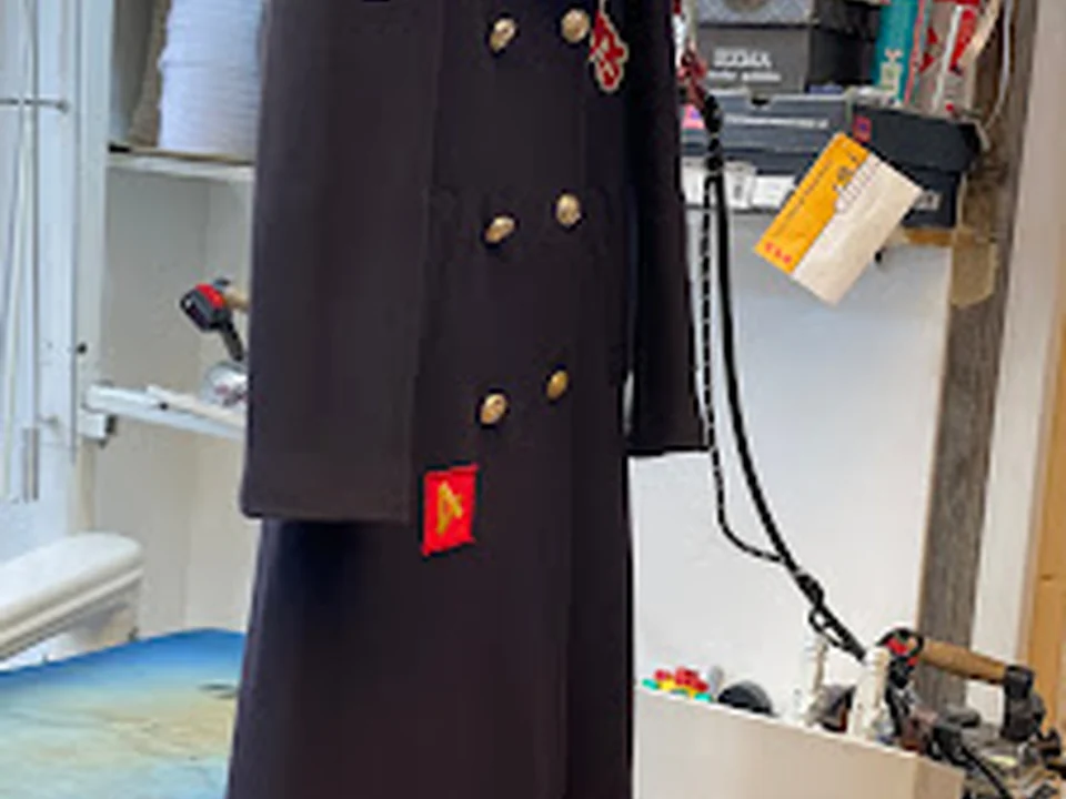 Kleding Reparatie & Stomerij - Bo-Textiel || Small Couture, Amsterdam