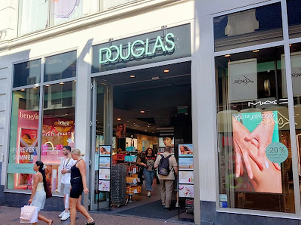 Parfumerie Douglas, Amsterdam