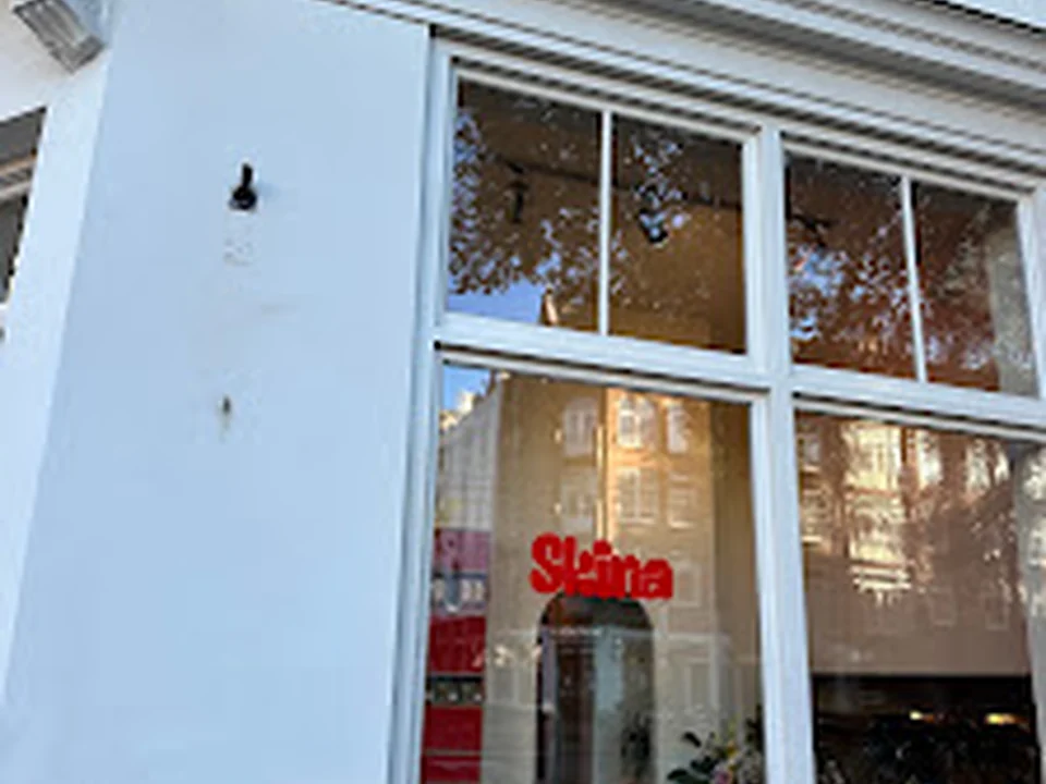 Skina, Amsterdam