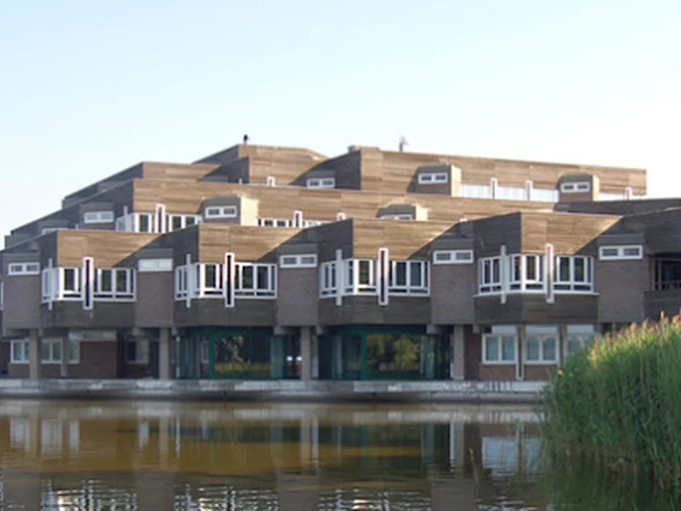Gemeente Amstelveen, Amsterdam