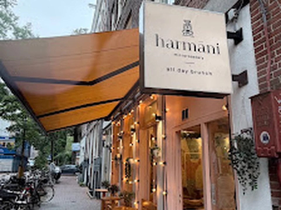 Harmani, Amsterdam