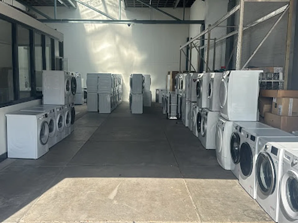 Witgoed Service Nederland, Amsterdam