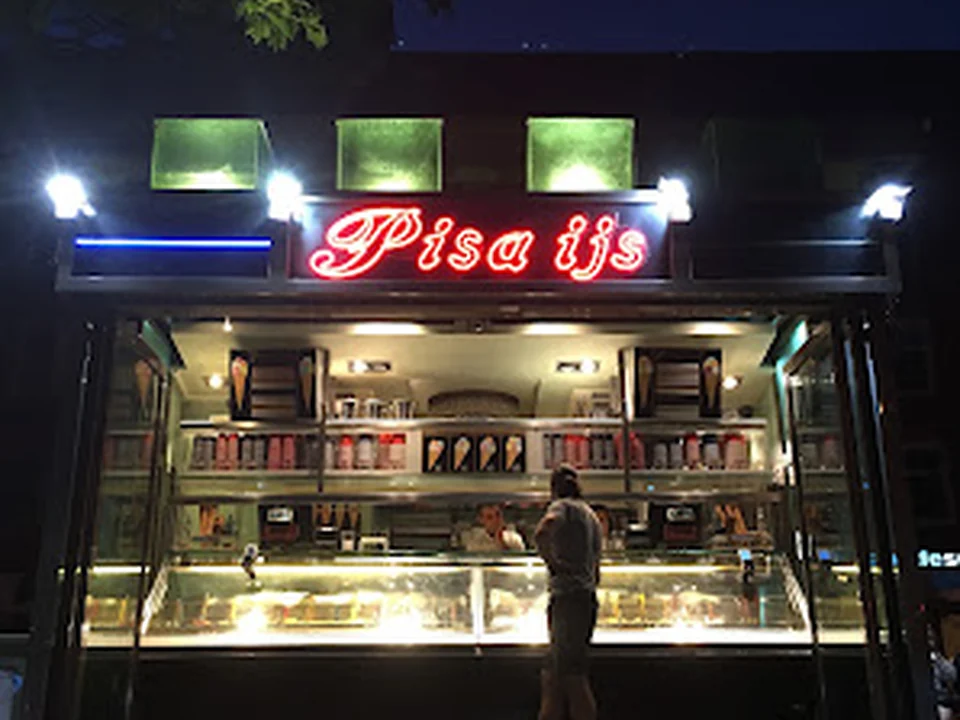 Pisa IJs, Amsterdam