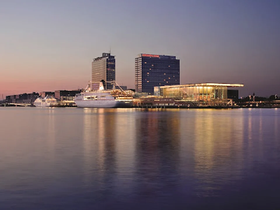 Mövenpick Hotel Amsterdam City Centre