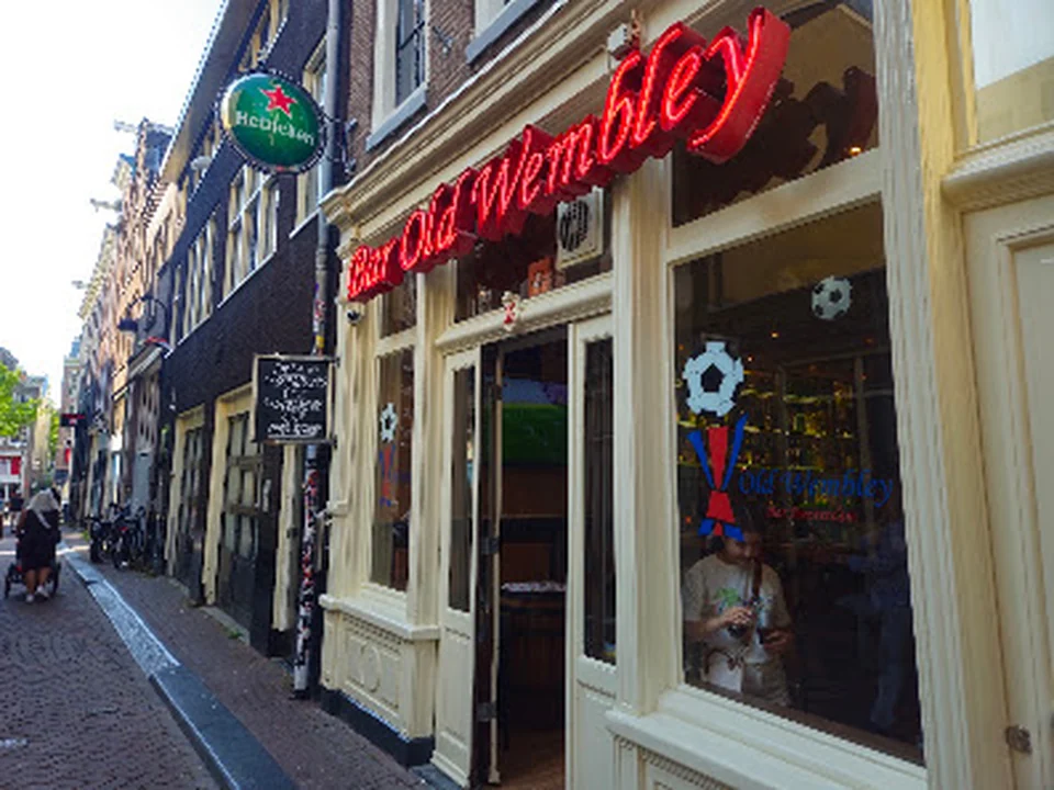 Café Old Wembley, Amsterdam