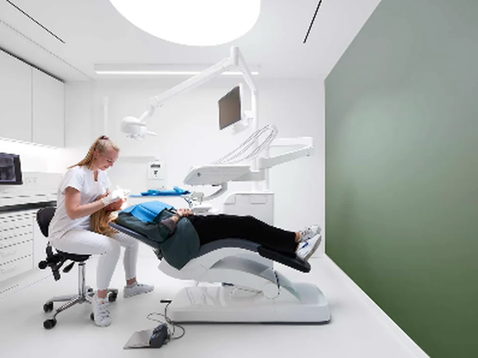 Dentista, Amsterdam