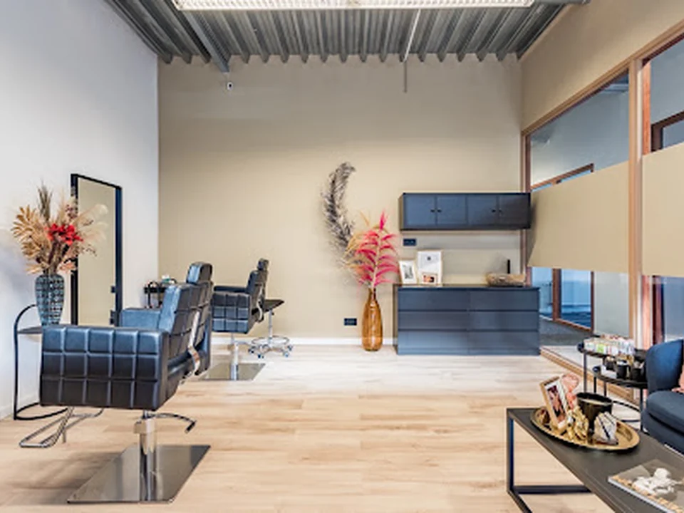 The Sculpting Browbar, Amsterdam