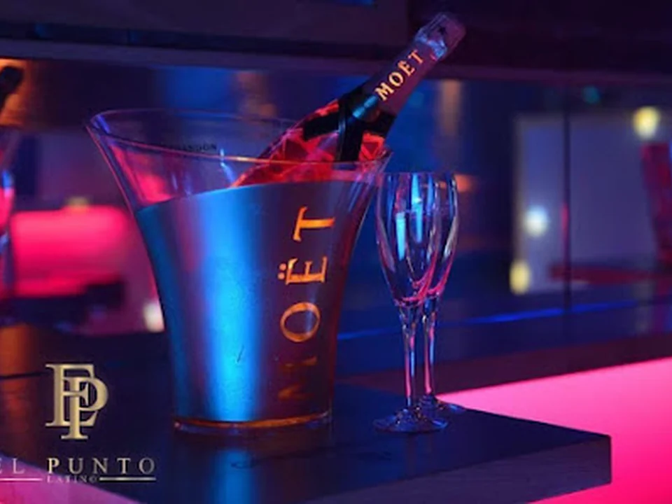 El Punto Latino, Amsterdam