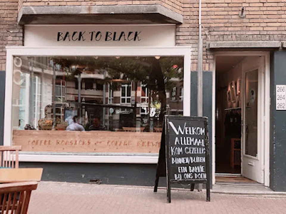 Back to Black, Amsterdam