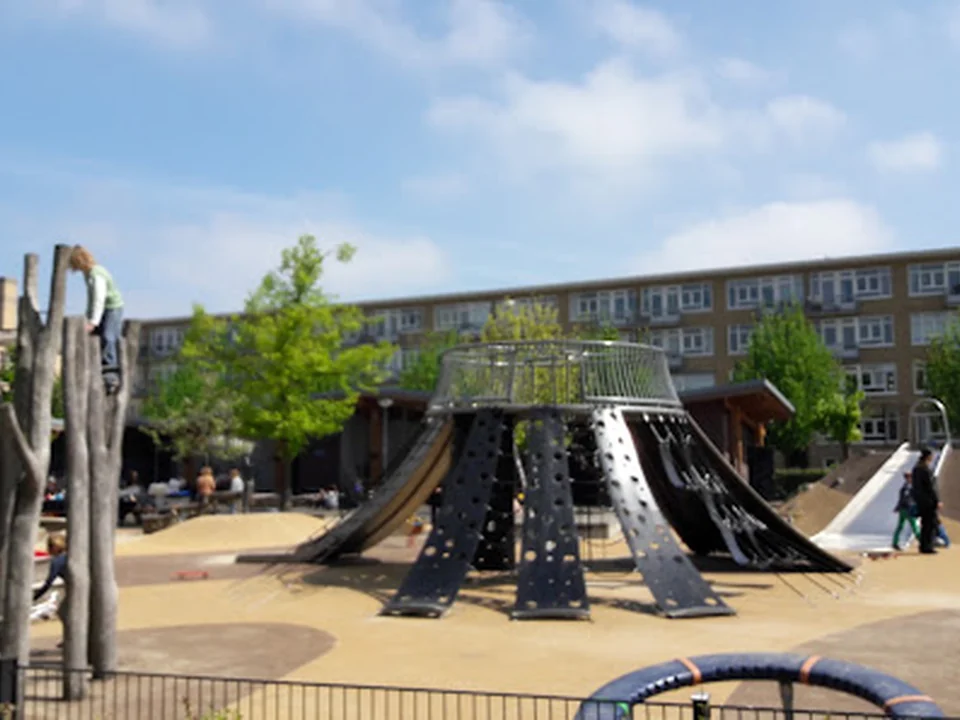 Playground Wachterliedplantsoen, Amsterdam