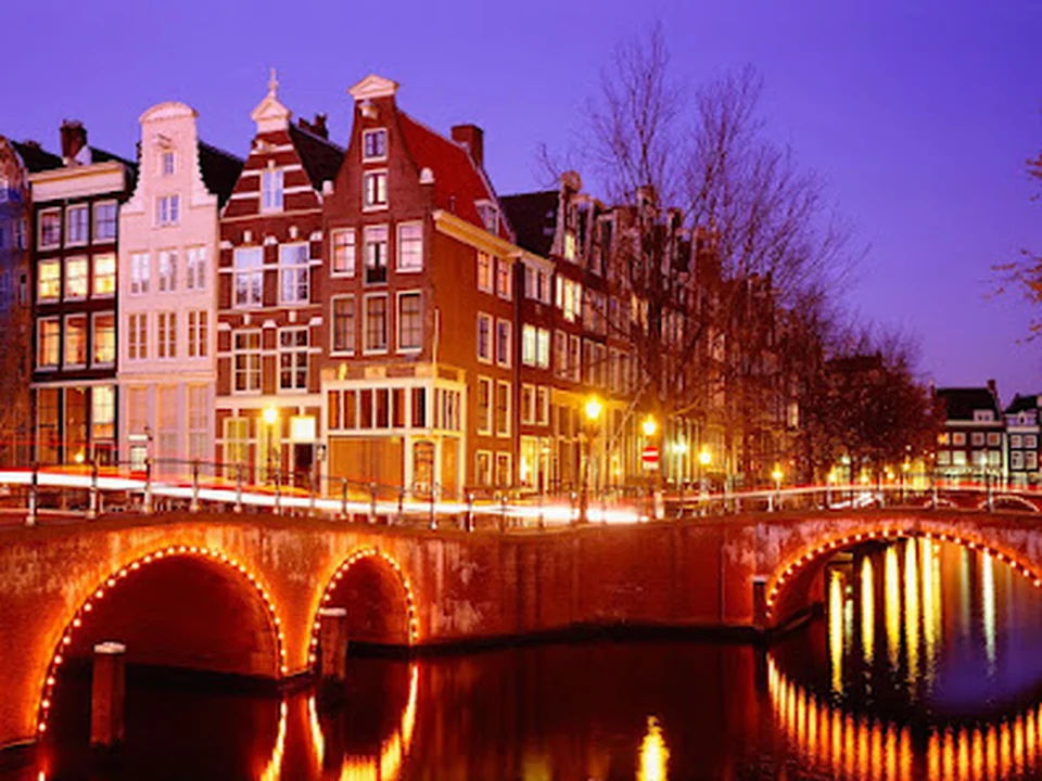 Amsterdam Housing